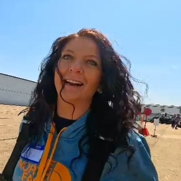 Meet your Posher, Samantha - Picture 1 of 1